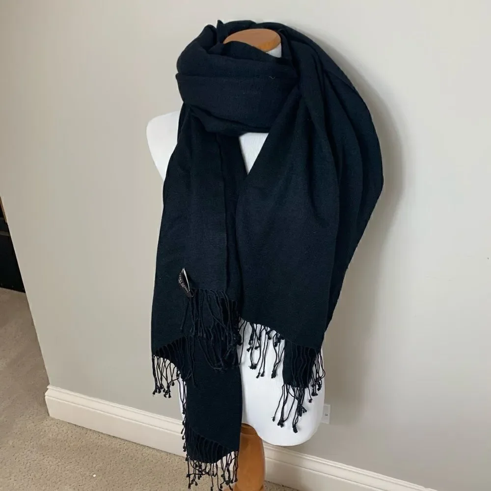 Henri Bendel Cashmere/Silk Scarf - EUC